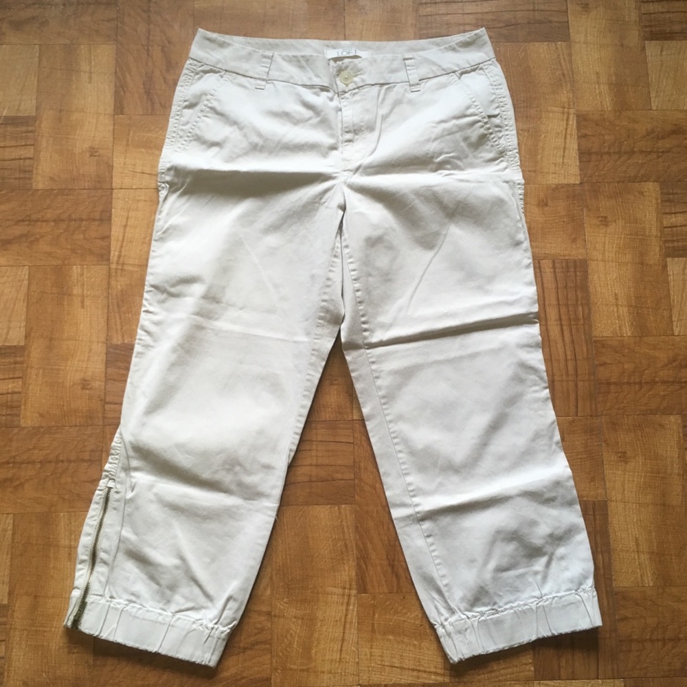 LOFT Ann Taylor Khaki Capris